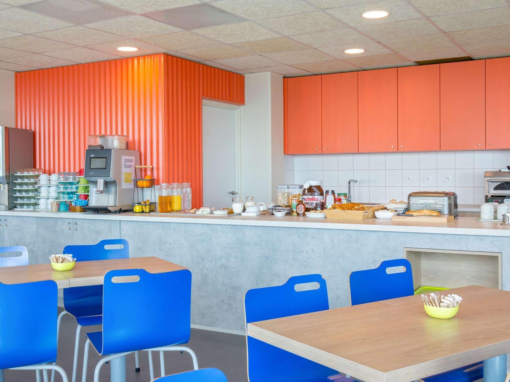 Ibis Budget Marseille L'Estaque Exteriör bild