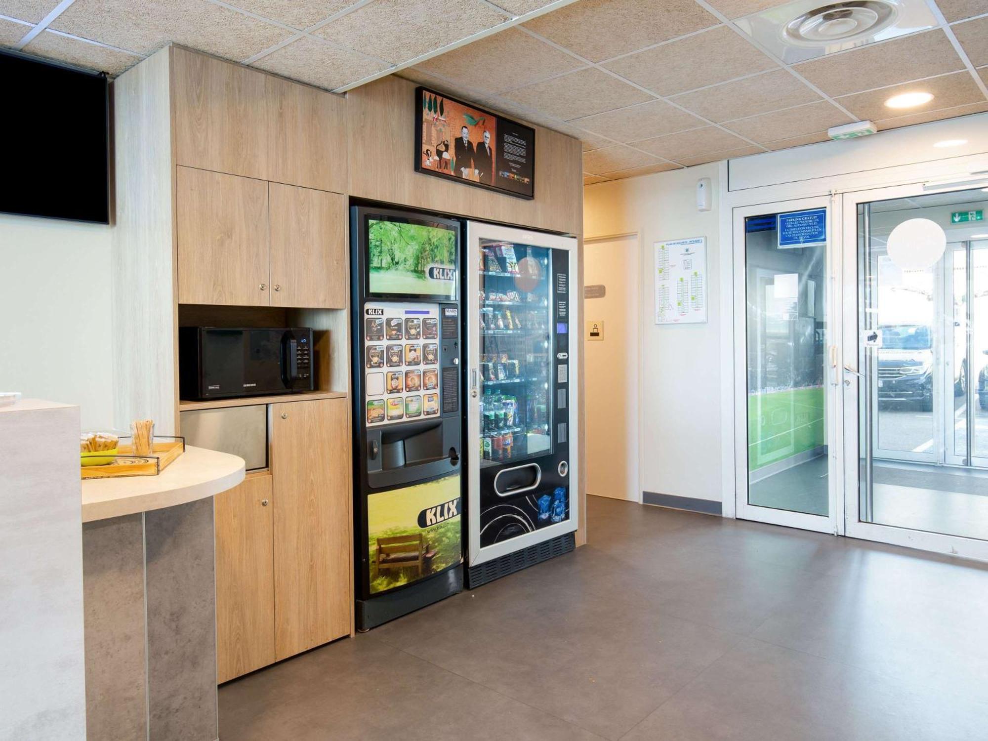 Ibis Budget Marseille L'Estaque Exteriör bild